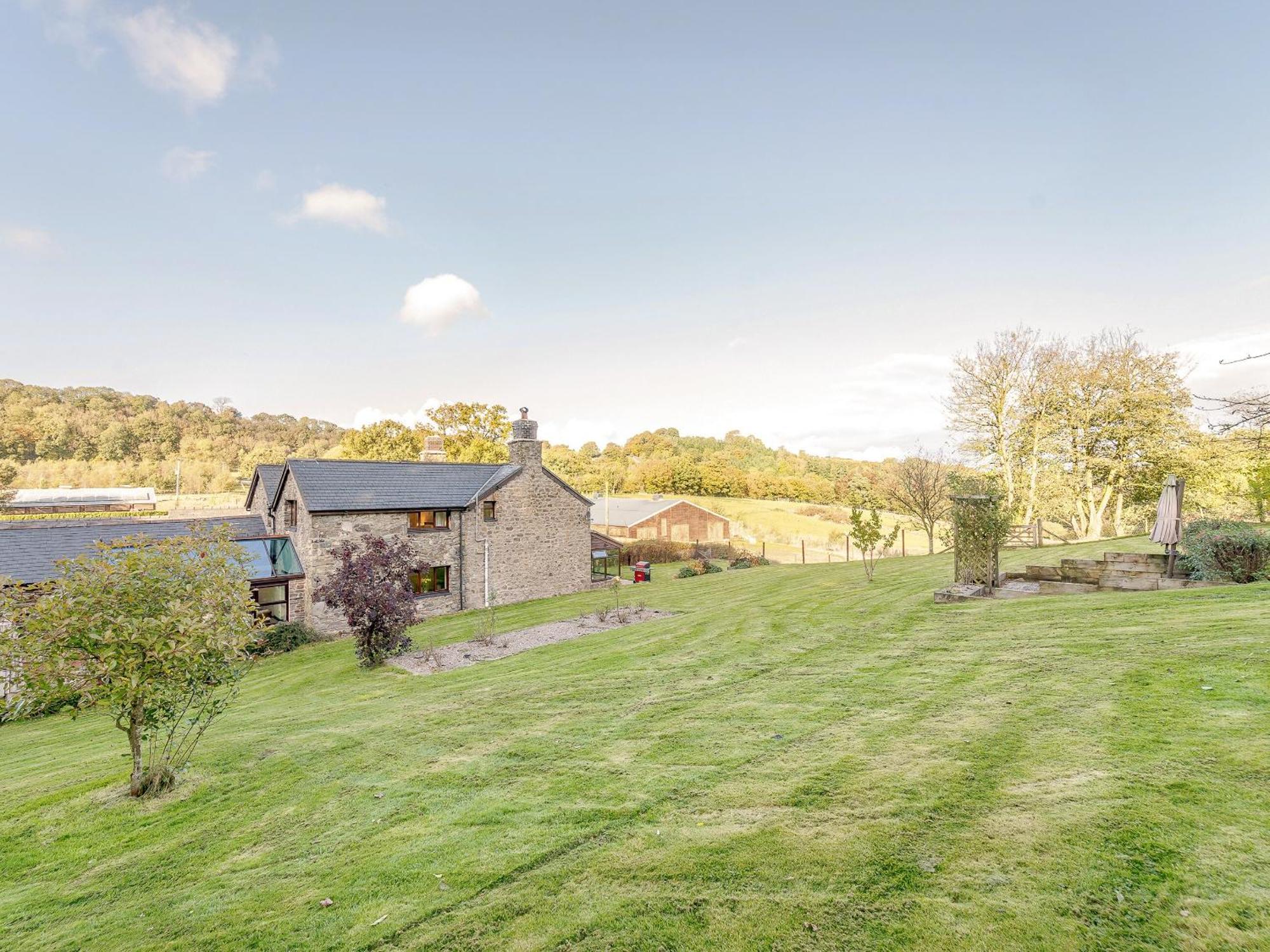 Villa Rhiew Banc Aberhafesp Exterior foto